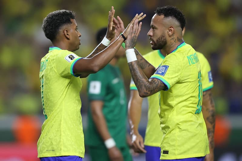 Neymar e Rodrygo na vitória da Seleção Brasileira por 5 a 0 sobre a Bolívia (Foto:Vitor Silva/CBF)