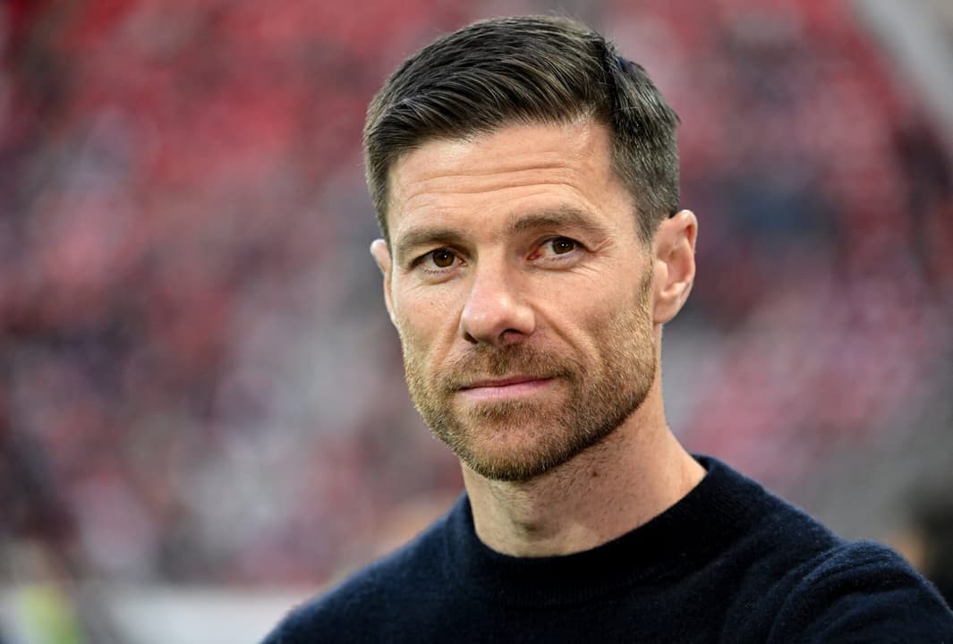 Xabi Alonso - Bayer Leverkusen