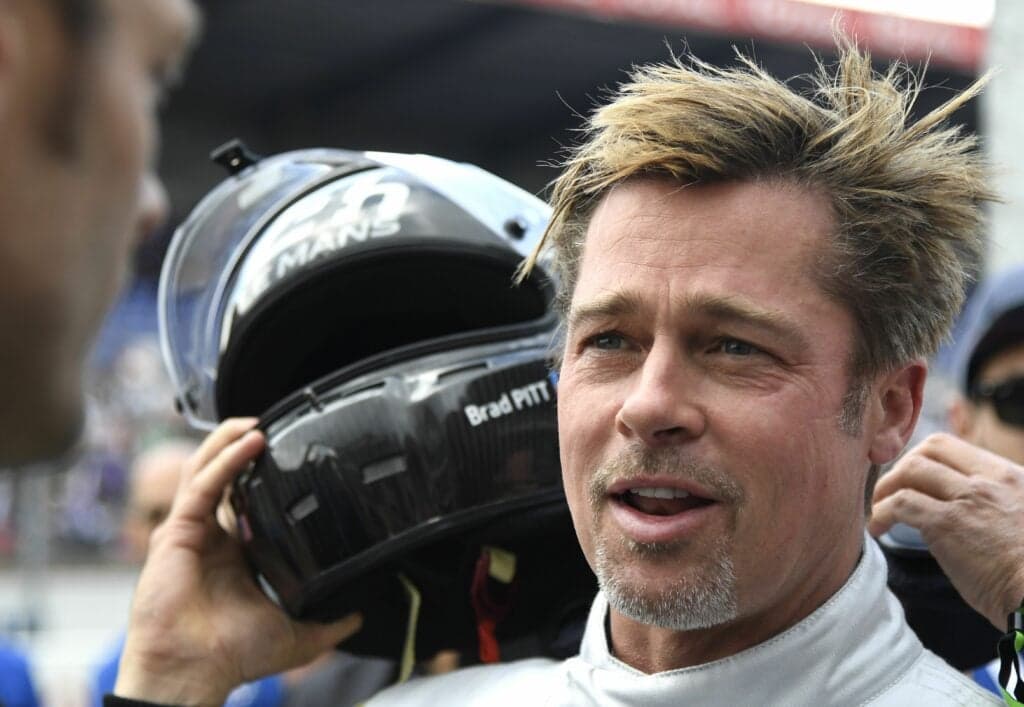 actor-brad-pitt-removes-his-helmet-after-a-full-lap-on-the-news-photo-1654699491-1024×707-1