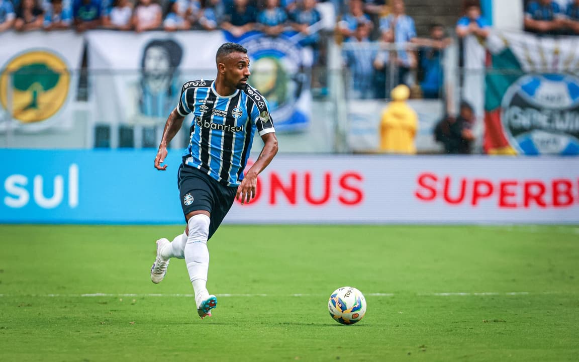 Grêmio negocia transferência de atacante para o mercado asiático
