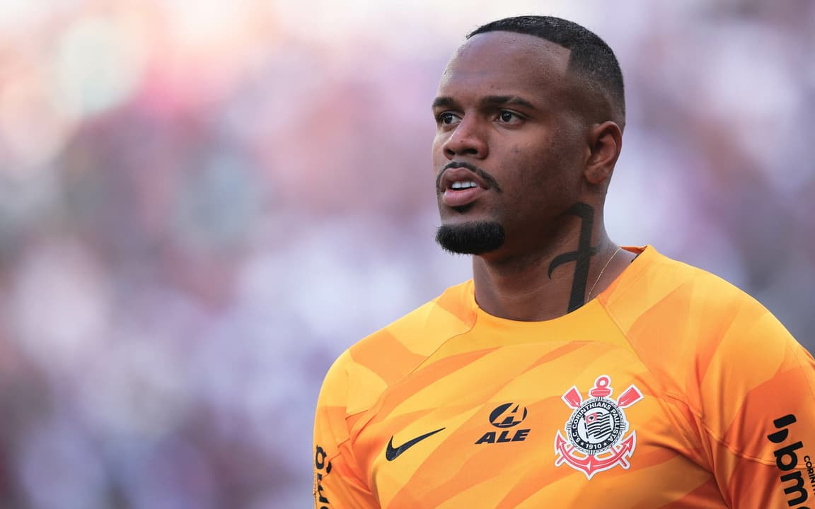 Corinthians não procurou Carlos Miguel para renovar contrato: jogador promete surpreender