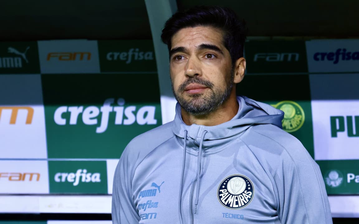 Empate do Palmeiras em Caxias traz alívio em meio às críticas.