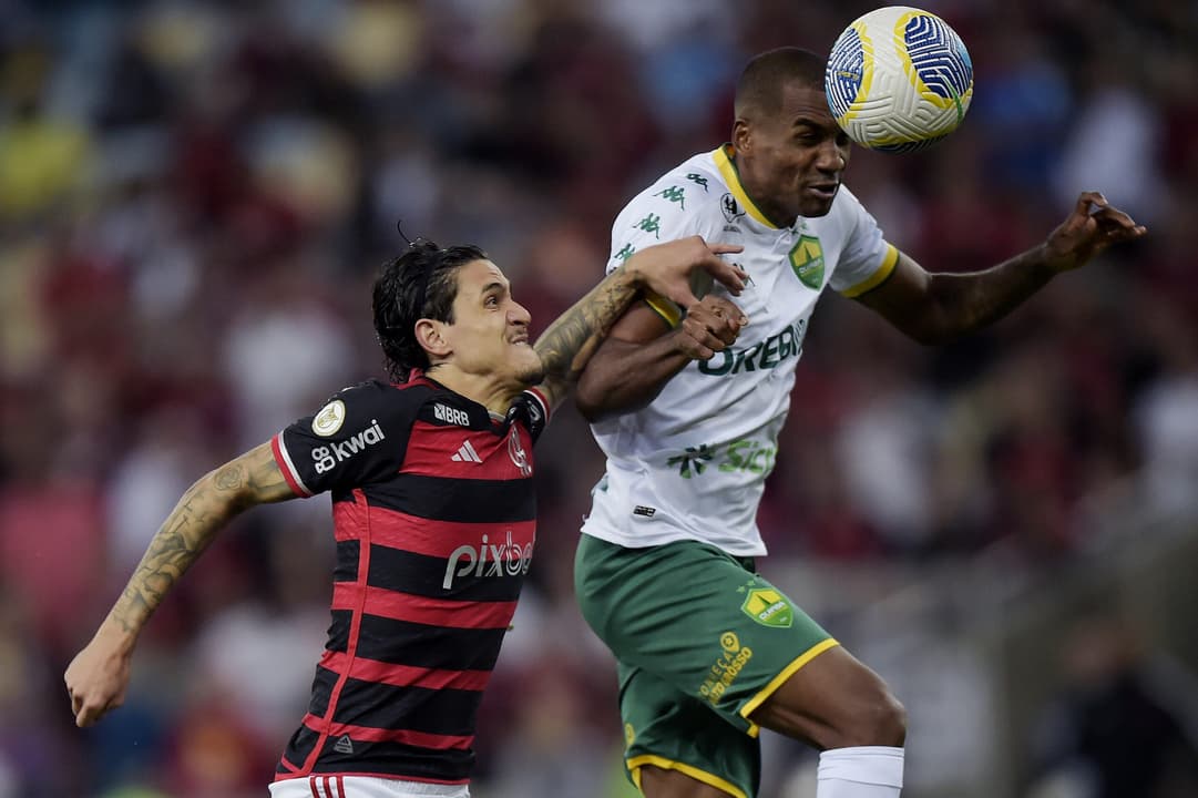 SÓ UM PONTO! Flamengo mantém liderança do Brasileirão após empate com Cuiabá no Maracanã