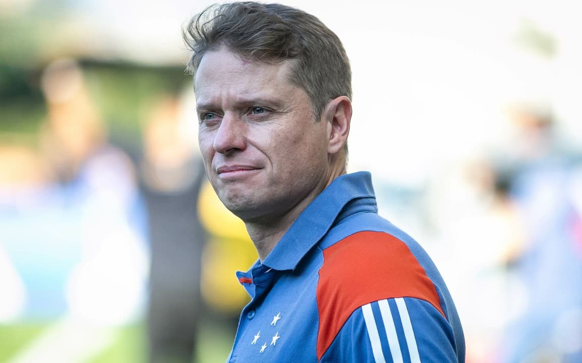 Cruzeiro volta aos treinos com desfalque no time titular.