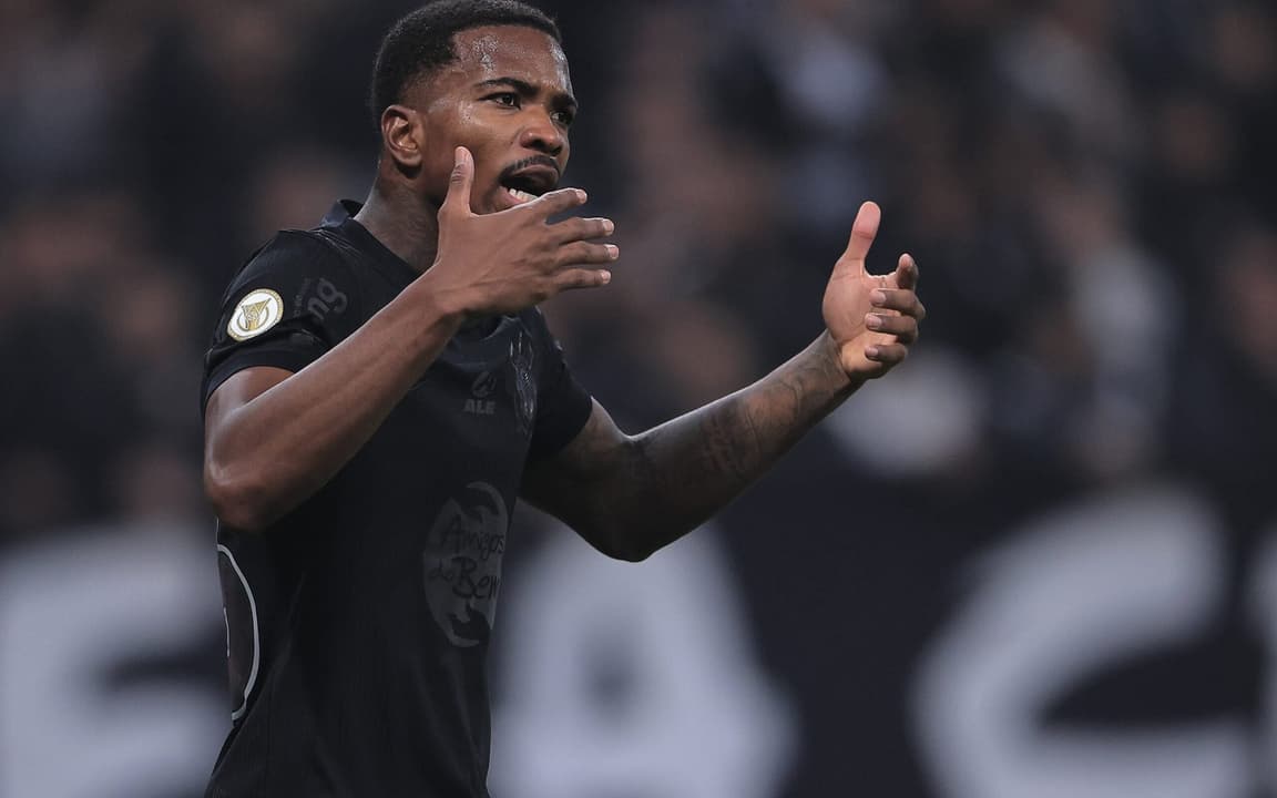 Cacá se manifesta após polêmica com imprensa na zona mista