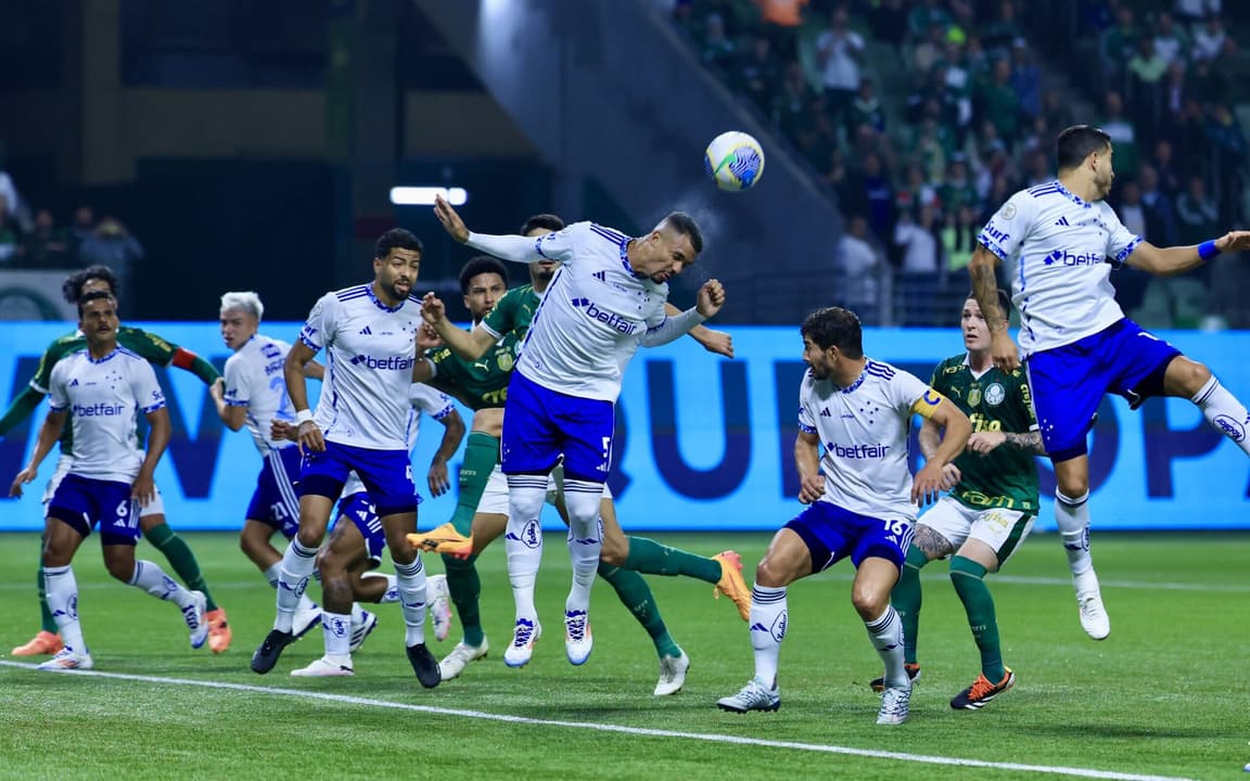 Web critica VAR por erro decisivo em Palmeiras x Cruzeiro: 