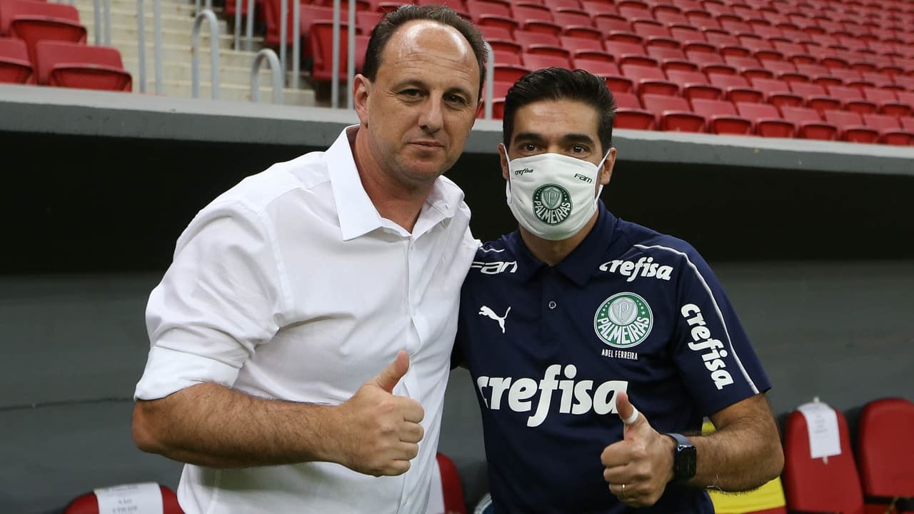 Bahia negocia contratação de atacante cobiçado pelo Palmeiras no mercado.