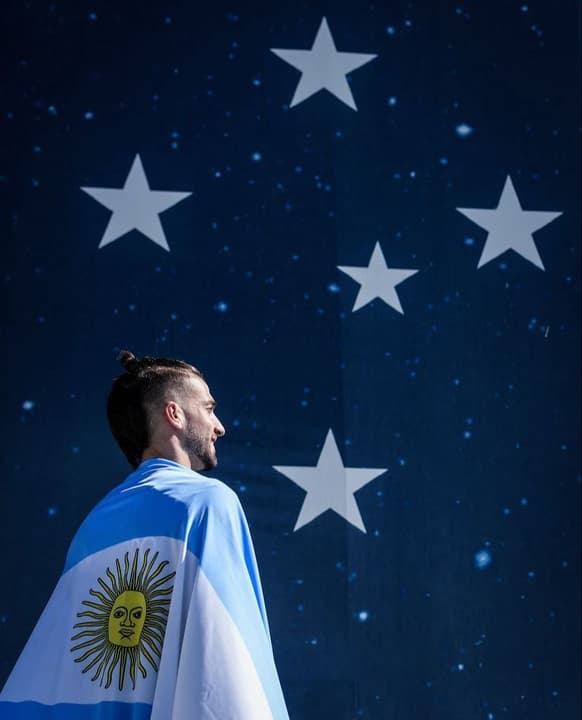 Desvendado: ídolo do Cruzeiro teve papel crucial em negociações, revela Lautaro Díaz.