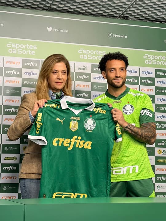 Posicionamento ideal de Felipe Anderson no Palmeiras: jogador destaca contribuições possíveis.