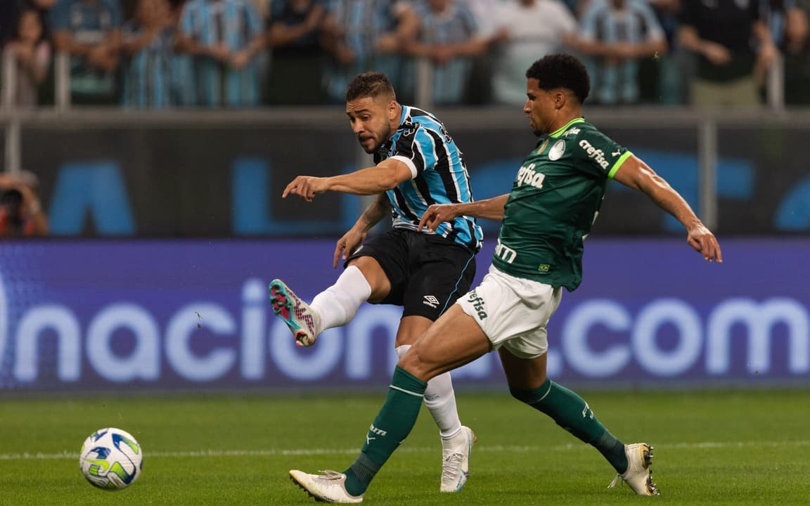 vitória do Grêmio não retira time da zona de rebaixamento; confira cenários.