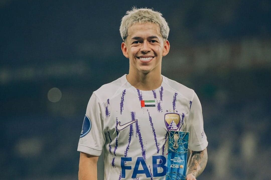 Emprestado pelo Botafogo, Segovinha foi o melhor em campo nos Emirados Árabes (Foto: Divulgação / Al Ain)