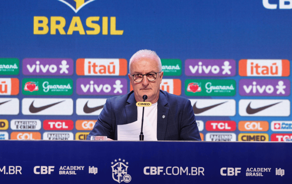 Dorival Júnior convoca Seleção para Eliminatórias da Copa