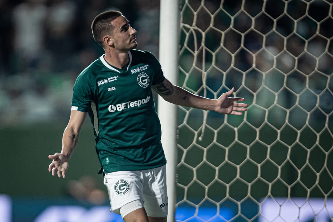 Thiago Galhardo pelo Goiás