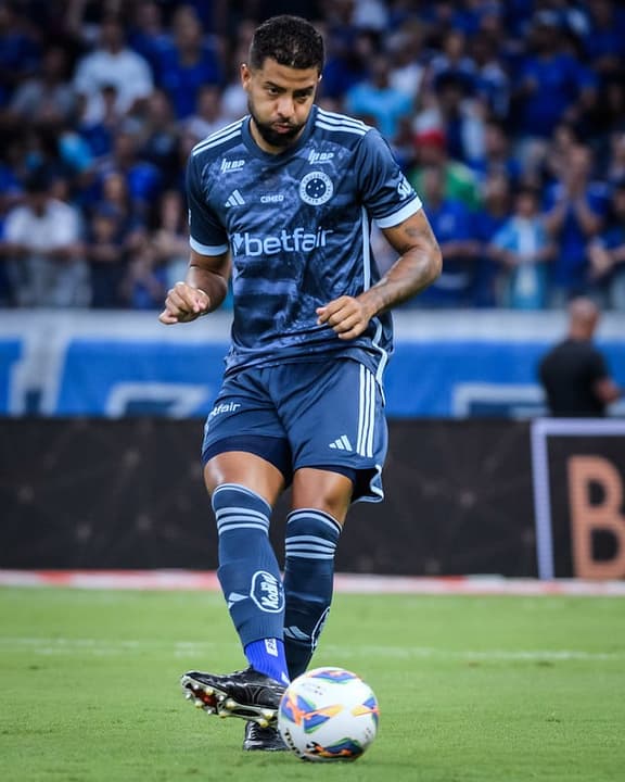 Zagueiro João Marcelo, do Cruzeiro (Foto: Gustavo Aleixo/Cruzeiro)