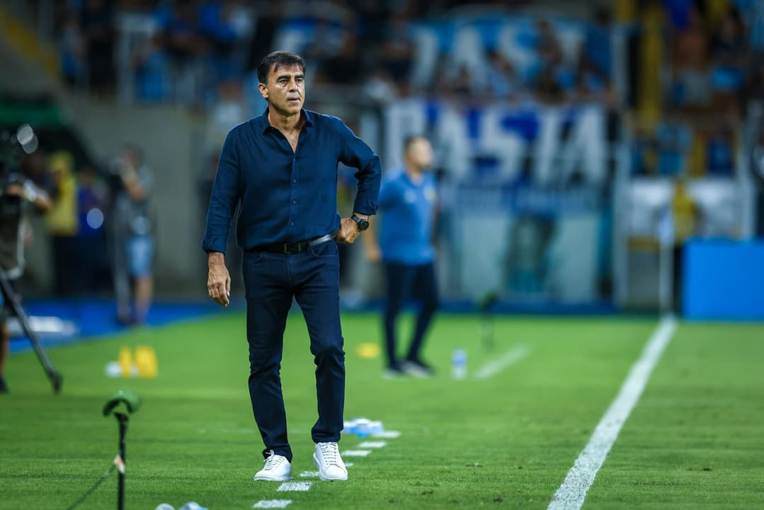 Gustavo Quinteros, técnico do Grêmio