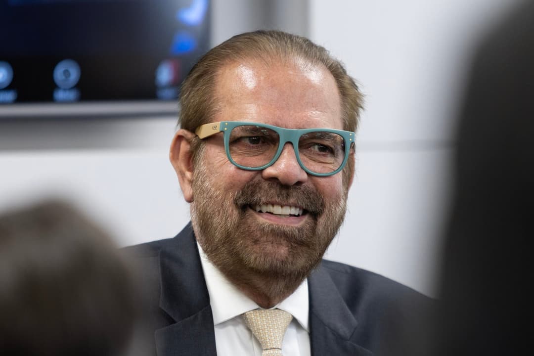 Reinaldo Carneiro Bastos presidente da FPF