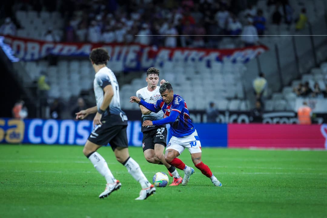 Lucho Rodriguez em ação contra o Corinthians em Itaquera Foto: Rafael Rodrigues / EC Bahia
