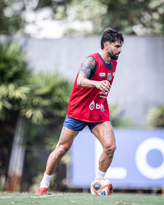 Tomás Rincón temum gol em 141 jogos pelas Eliminatórias da Copa do Mundo. (Foto: Raul Baretta/ Santos FC)