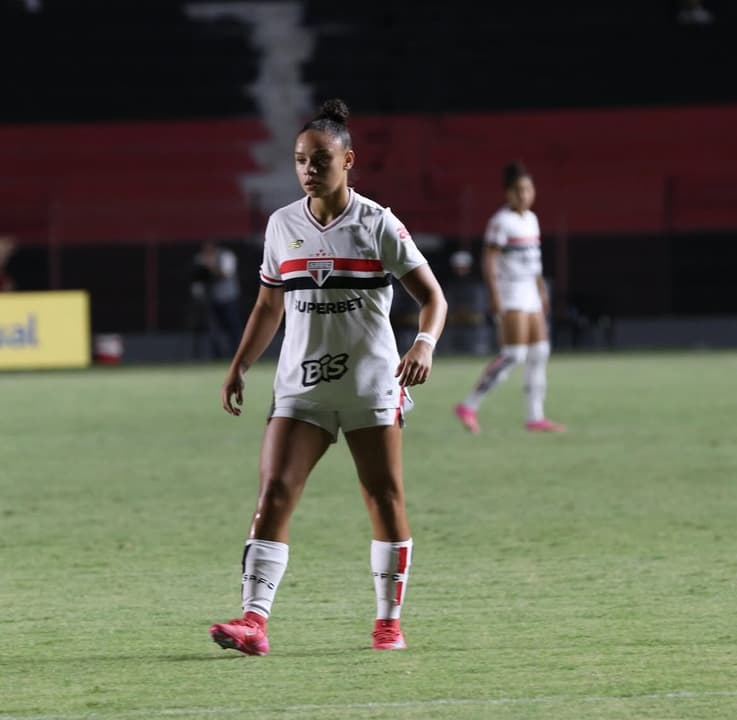 Dudinha é destaque do São Paulo no Brasileirão Feminino.