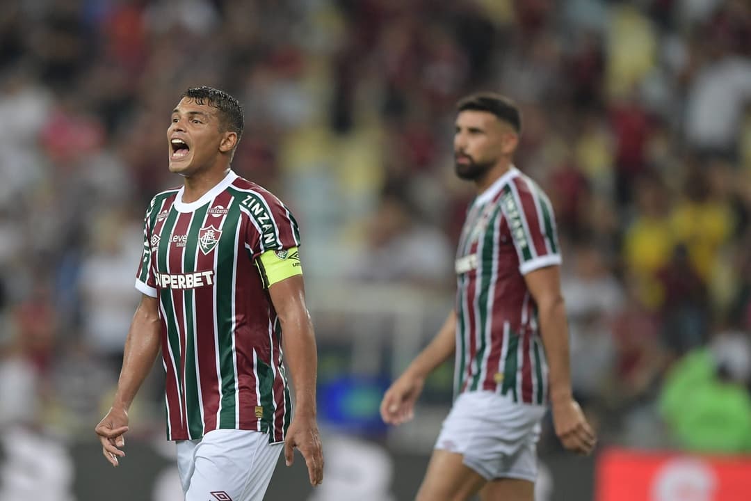 Thiago Silva em Fluminense x Flamengo. (foto: Thiago Ribeiro/AGIF)