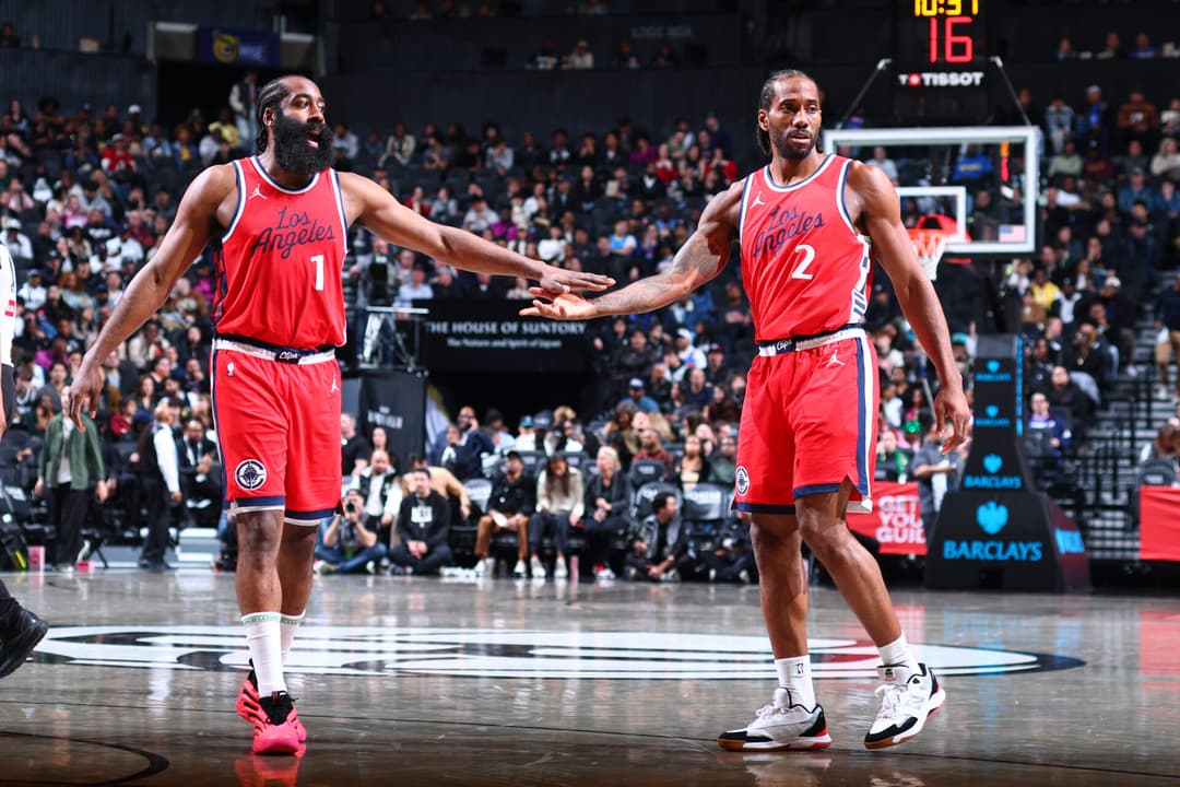 Los Angeles Clippers v Brooklyn Nets - James Harden e Kawhi Leonard