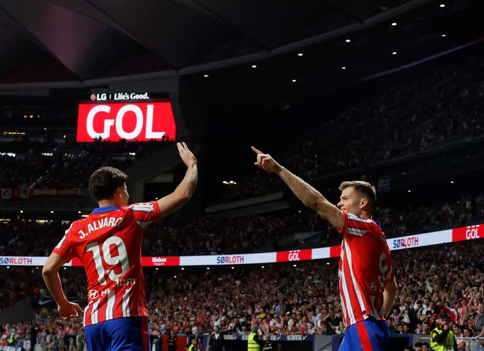 Sorloth comemora gol em Atlético de Madrid x Rayop Vallecano