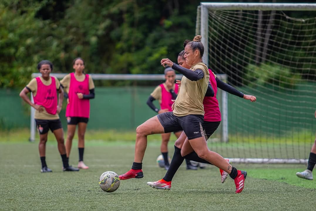 Treino do time feminino do Vitória
Foto: Divulgação / EC Vitória
