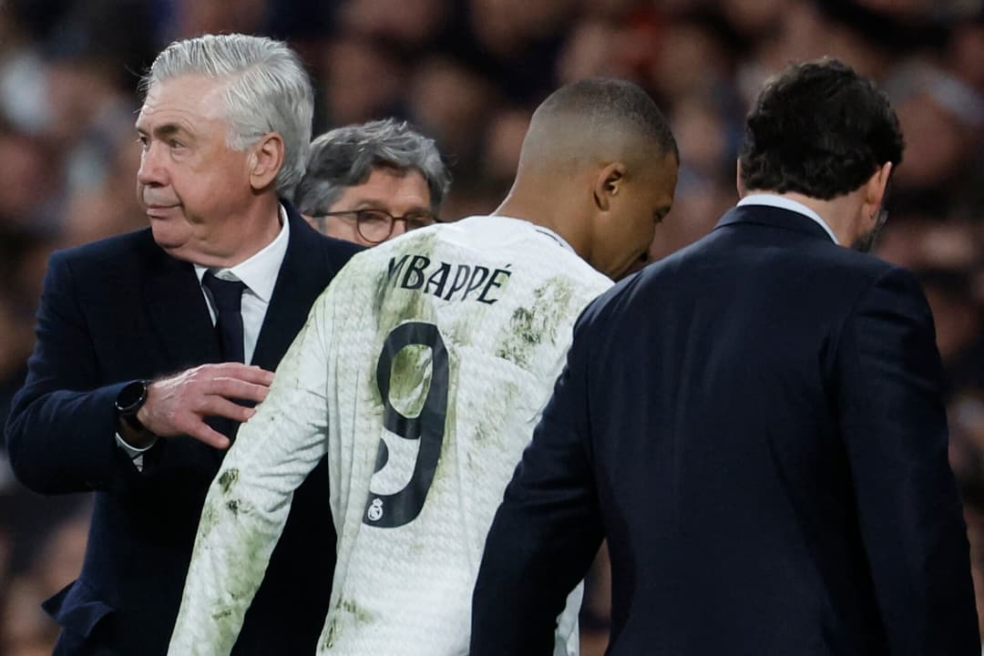 Mbappé deve começar entre os reservas na final da Copa do Rei (Foto: Pierre-Philippe Marcou/AFP)