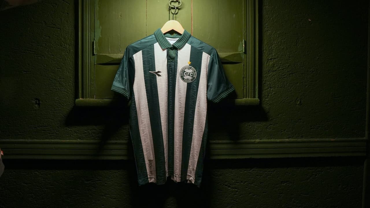 camisa 2 jogadeira Coritiba 2025