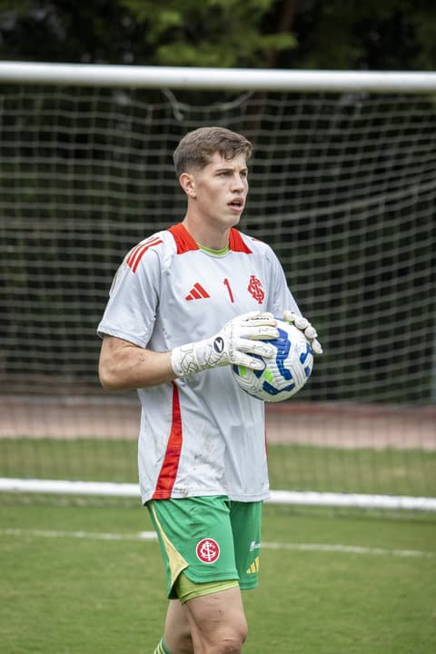 Diego Esser, joia da base do Internacional