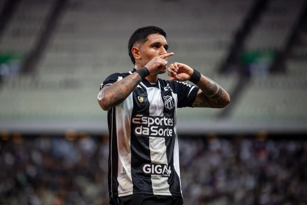 Galeano comemora gol do Ceará contra o Sport, pelo Brasileirão (Foto: Felipe Santos/Ceará SC)
