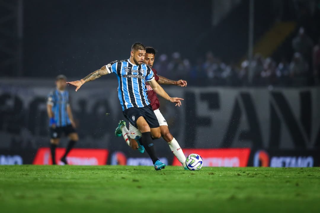 Escalações de Grêmio e Bragantino definidas