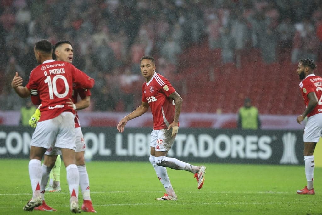 Inter comemora gol diante do Bahia (Foto: Ricardo Duarte/Internacional)