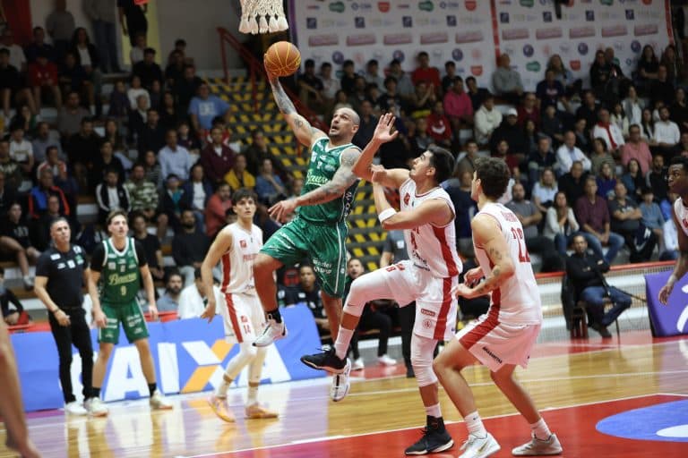 Playoffs do NBB - Paulistano x Bauru