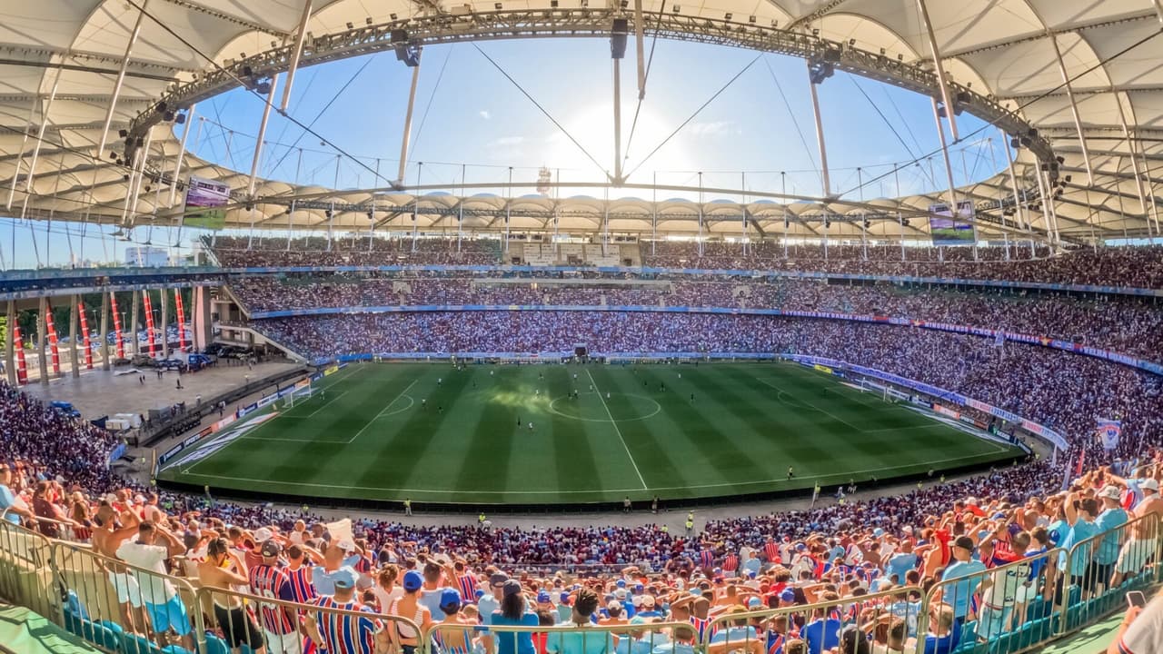 Torcida do Bahia lota Arena Fonte Nova para final do Baianão 2023 (Foto: San Júnior / Divulgação)