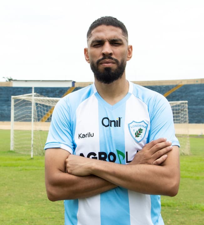 Wallace Reis, zagueiro do Londrina