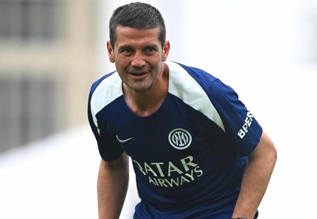 Cristian Chivu fará sua estreia no comando da Inter de Milão contra o Monterrey, veja onde assistir (Foto: divulgação/Internazionale)