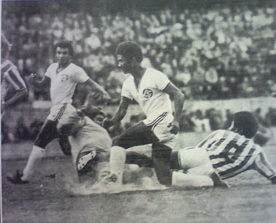 Escurinho, o Internacional, e Orlando, do Ferro Carril