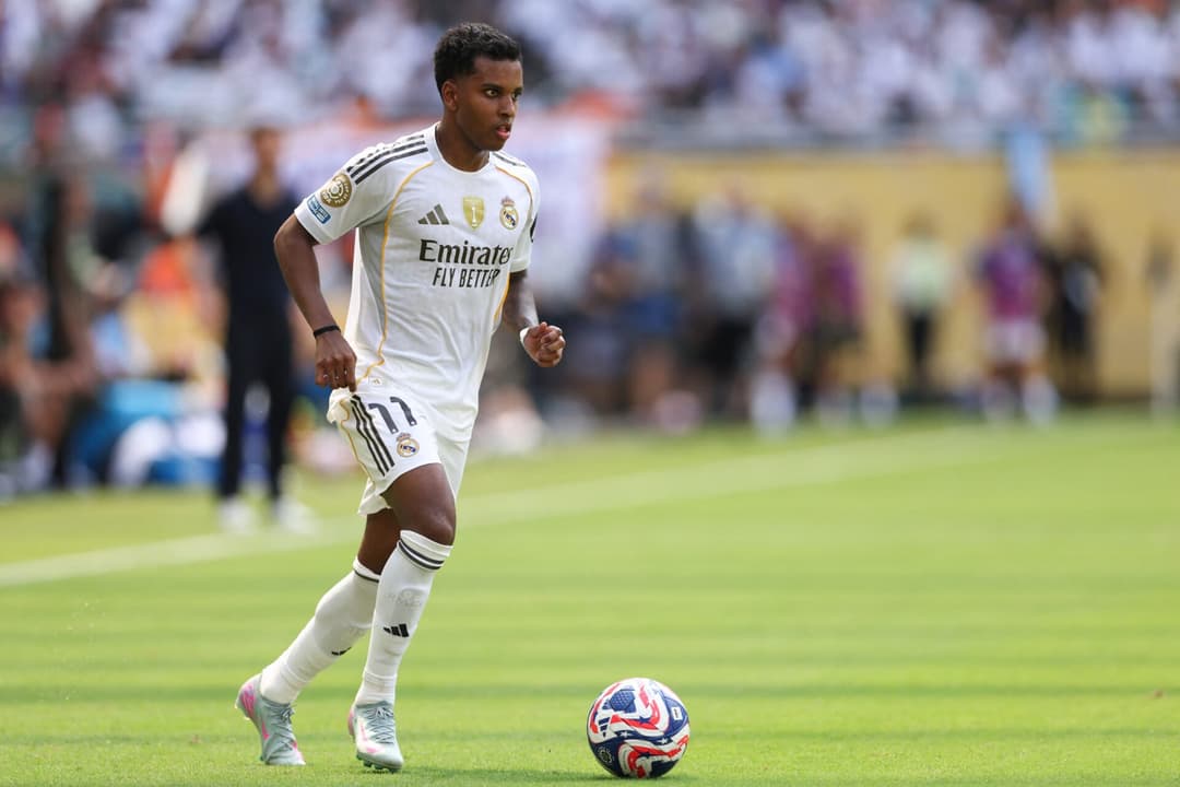 Rodrygo em ação pelo Real Madrid na estreia do Mundial