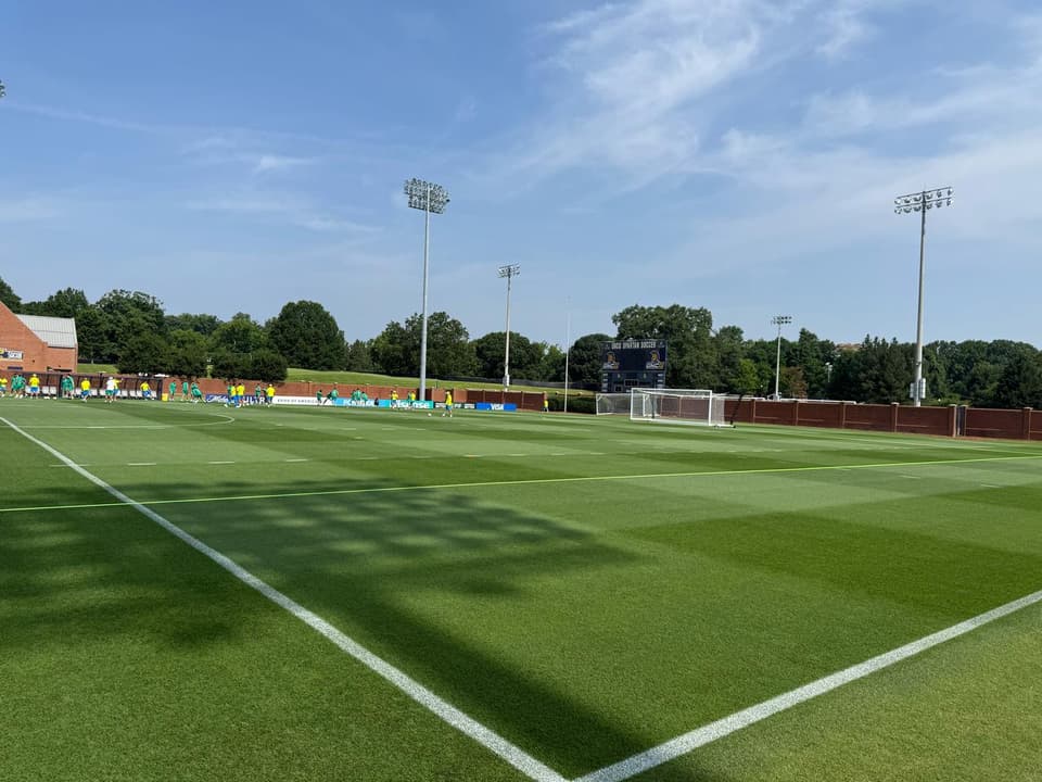 Campo - Univesidade Carolina do Norte Greensboro