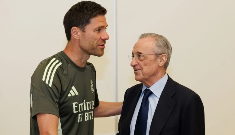 Florentino Pérez e Xabi Alonso - Real Madrid