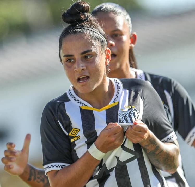 Analuyza marcou o gol da vitória do Santos diante do Ação, pela Série A2 feminina. (Foto: Reinaldo Campos/Santos FC)