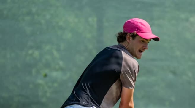João Fonseca treina para a estreia do ATP de Halle, na Alemanha