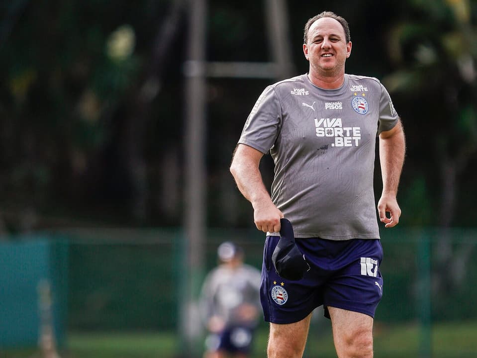 Rogério Ceni comanda treino do Bahia na Colômbia (Foto: Rafael Rodrigues / EC Bahia)