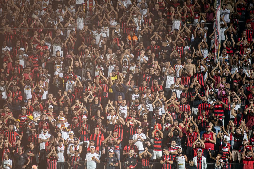 Torcida do Vitória no Barradão (Foto: Victor Ferreira / EC Vitória)