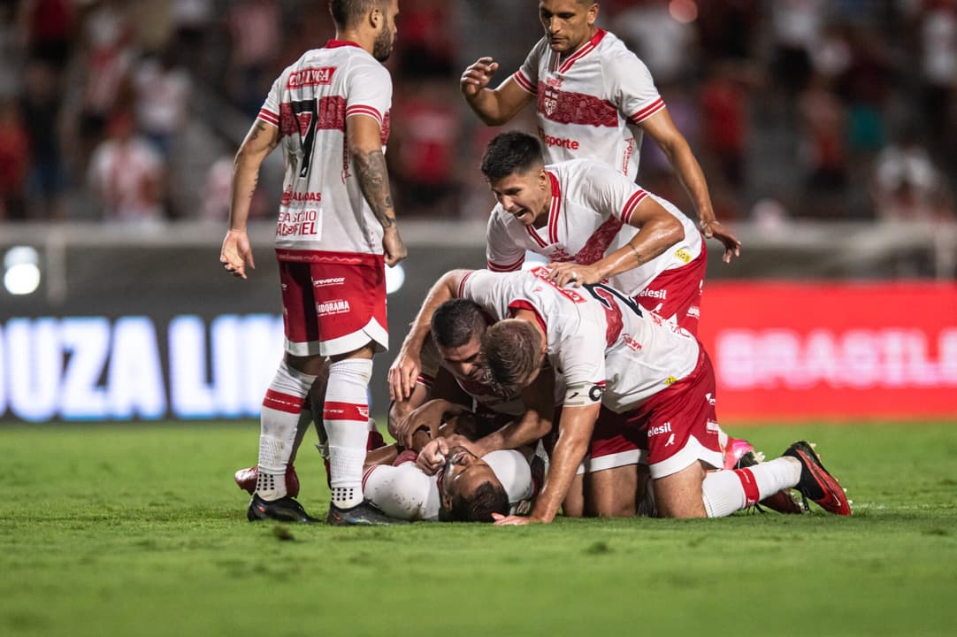 CRB goleou o Novorizontino por 4 a 0 na última partida da Série B (Foto: Flickr / CRB)