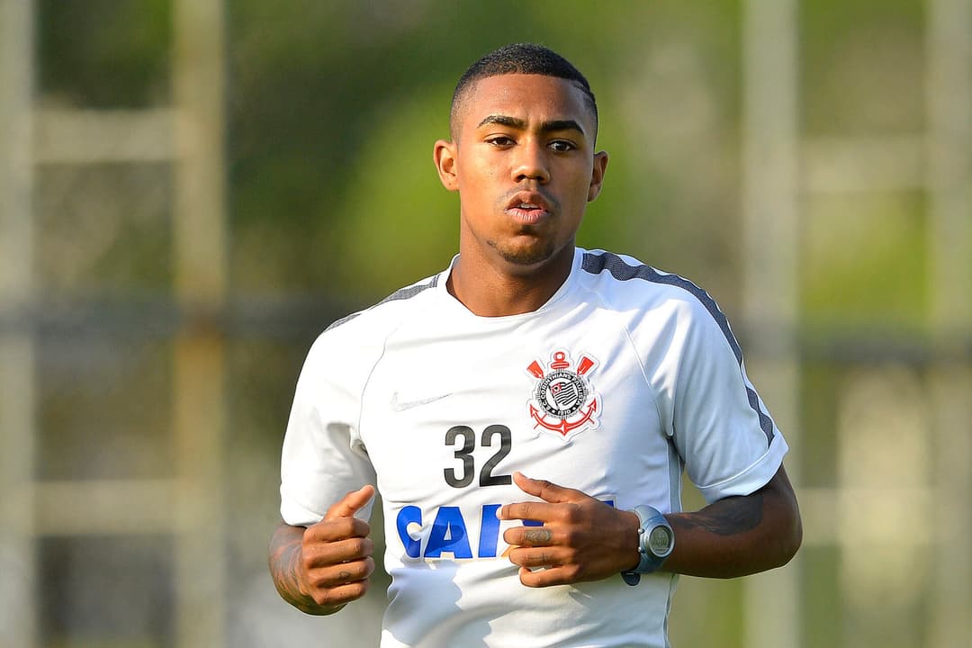 Malcom foi revelado pelo Corinthians (Foto: Mauro Horita/AGIF)