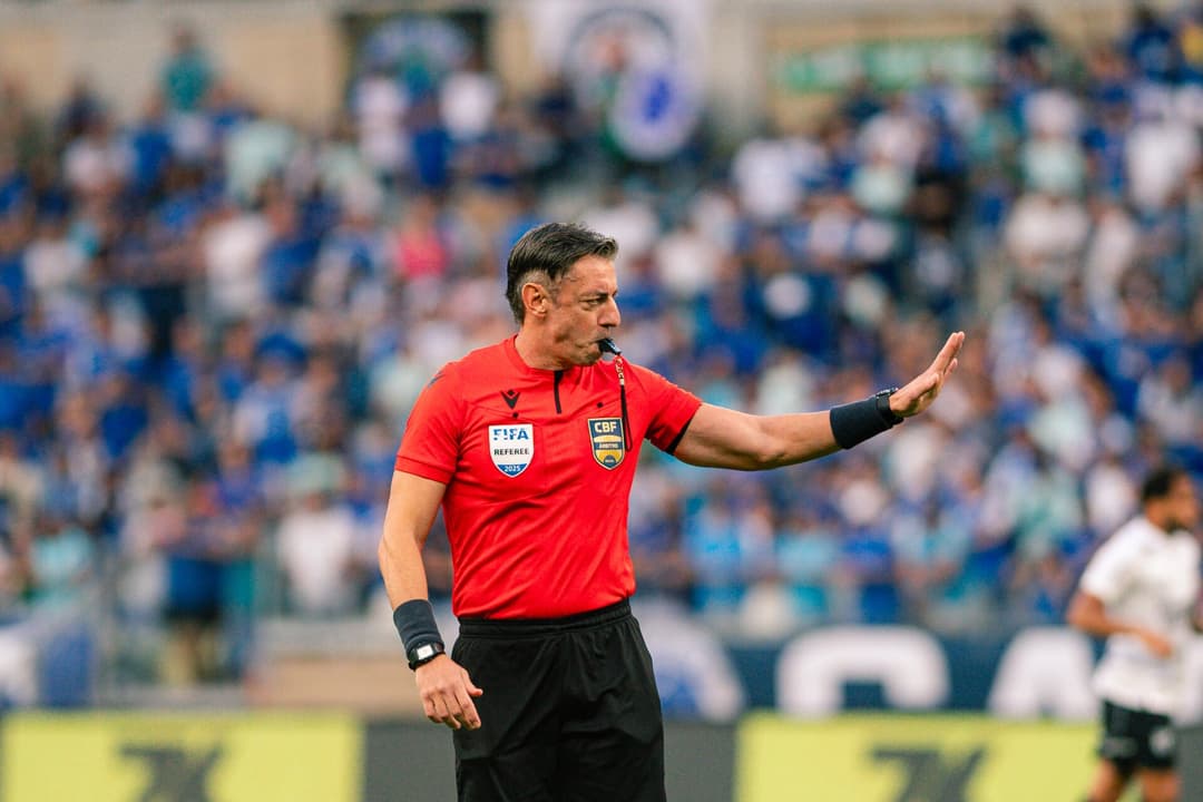 Raphael Claus em Cruzeiro x Ceará