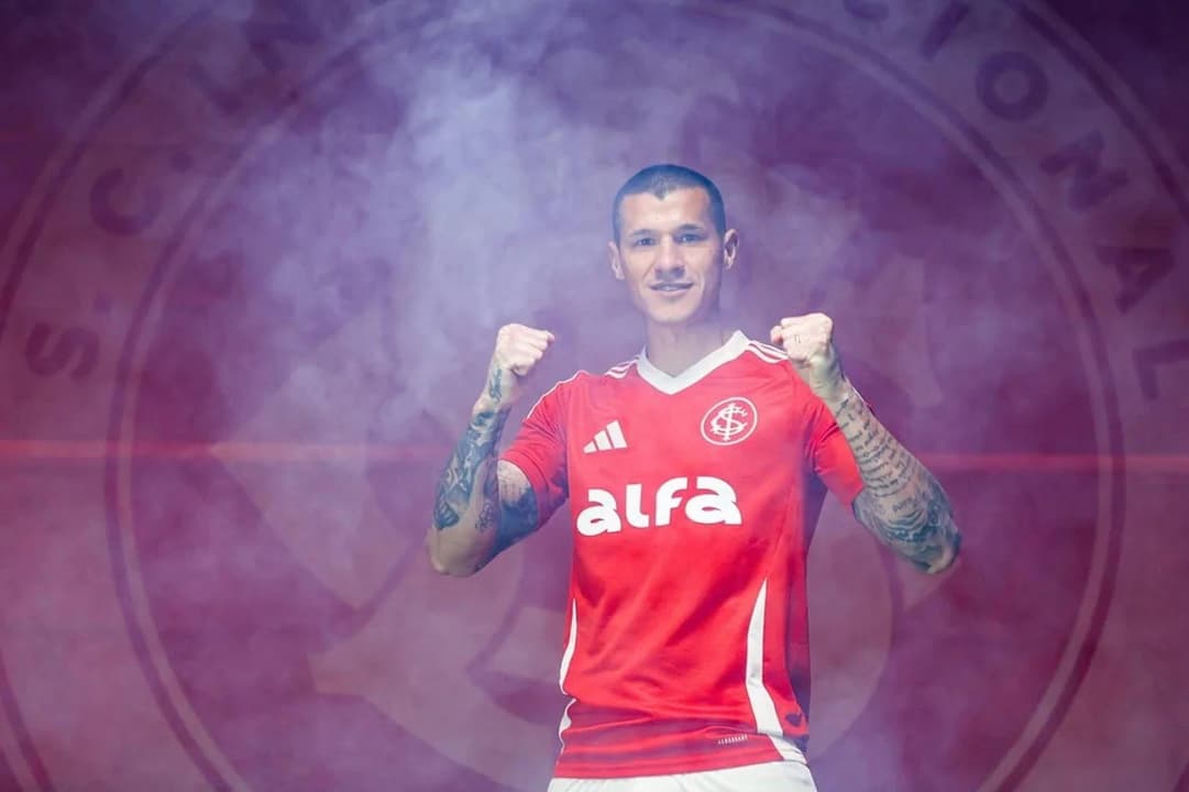 Alan Benítez, latera-direito do Internacional