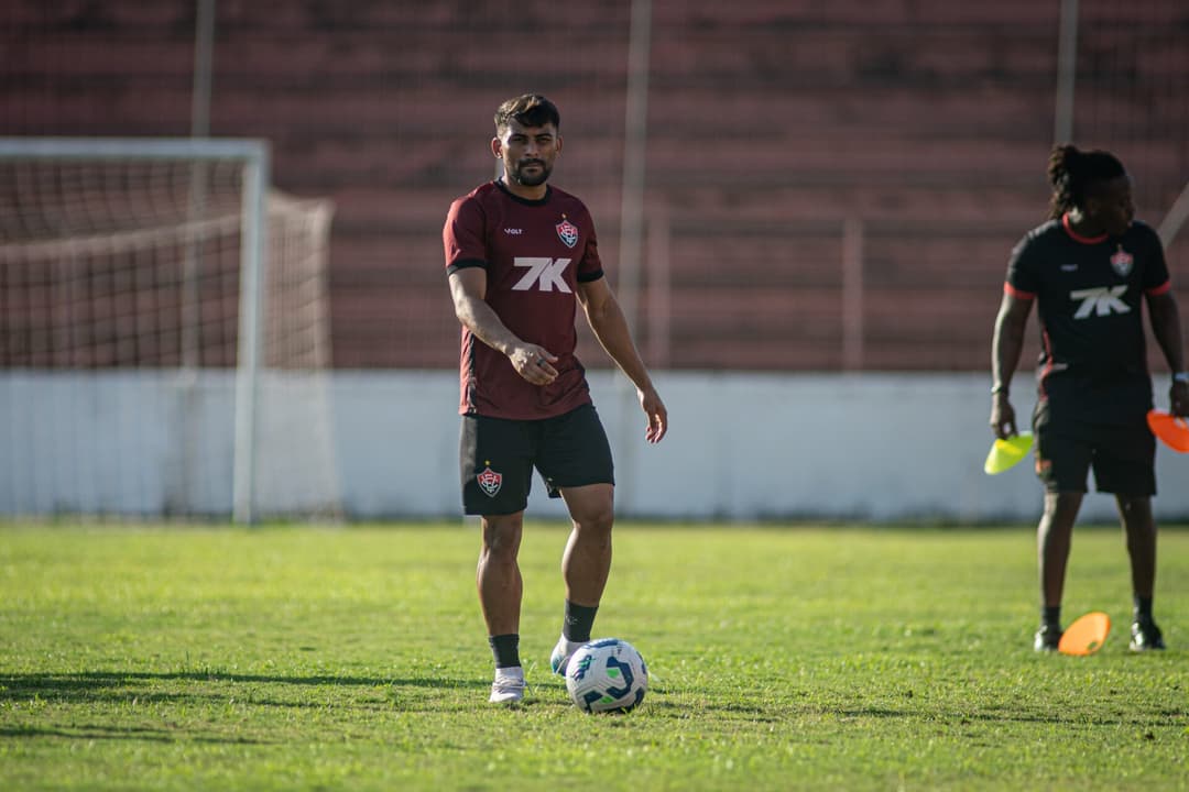 Treino do Vitória no Teixeirão (Foto: Victor Ferreira / EC Vitória)